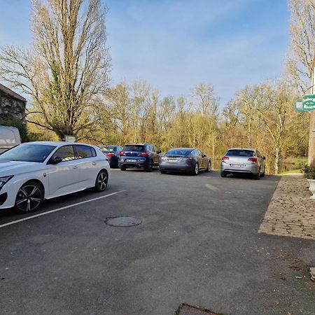 Logis Auberge De La Riviere Les Velluire-sur-Vendee Екстериор снимка