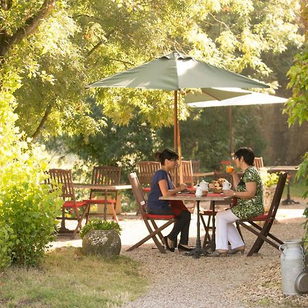 Logis Auberge De La Riviere Les Velluire-sur-Vendee Екстериор снимка