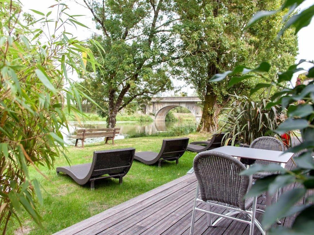 Logis Auberge De La Riviere Les Velluire-sur-Vendee Екстериор снимка