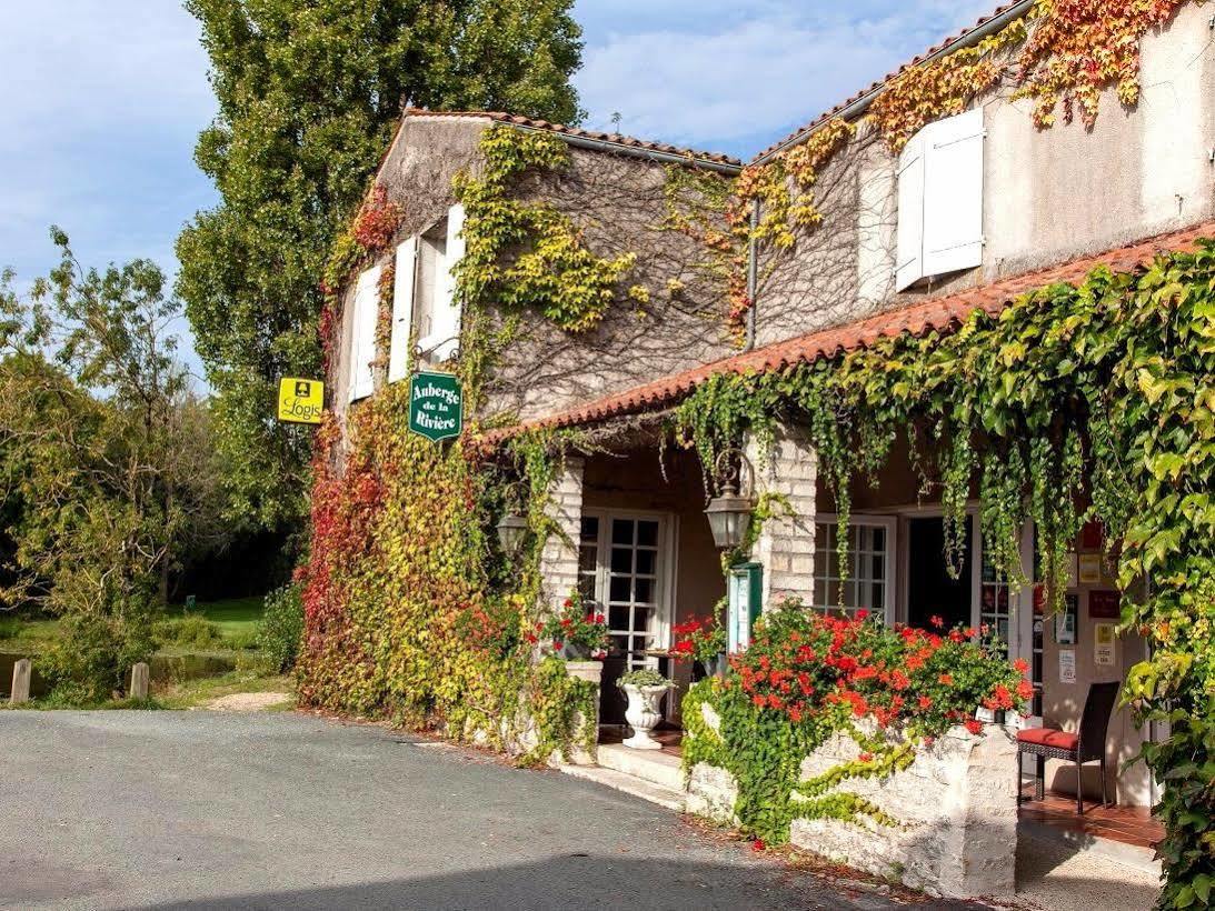 Logis Auberge De La Riviere Les Velluire-sur-Vendee Екстериор снимка